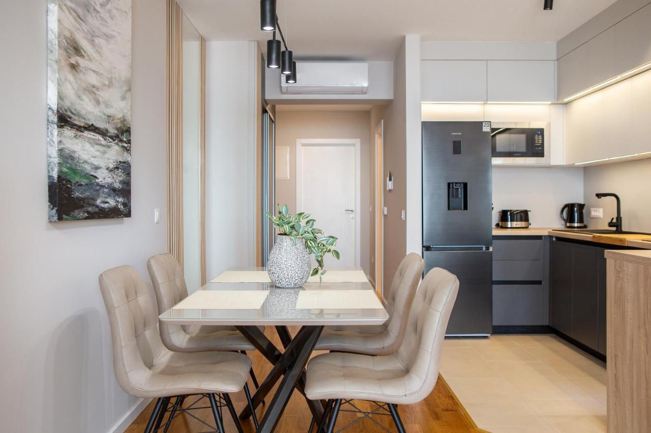 A&N Apartment - Partial Sea View And Free Parking Makarska Bagian luar foto